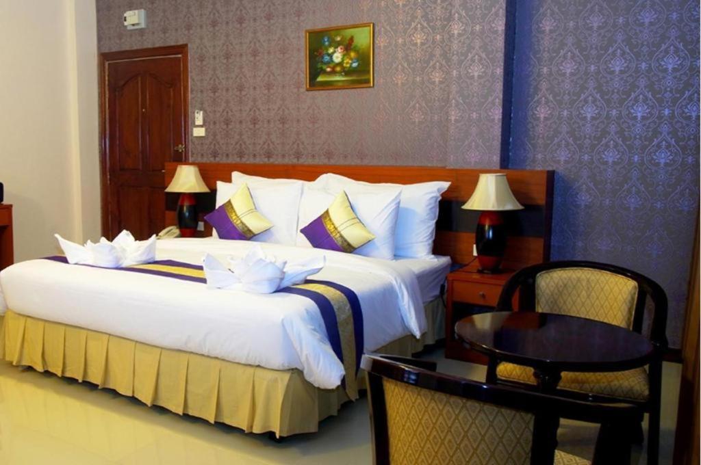 Sirimathani Hotel Loei Exteriör bild