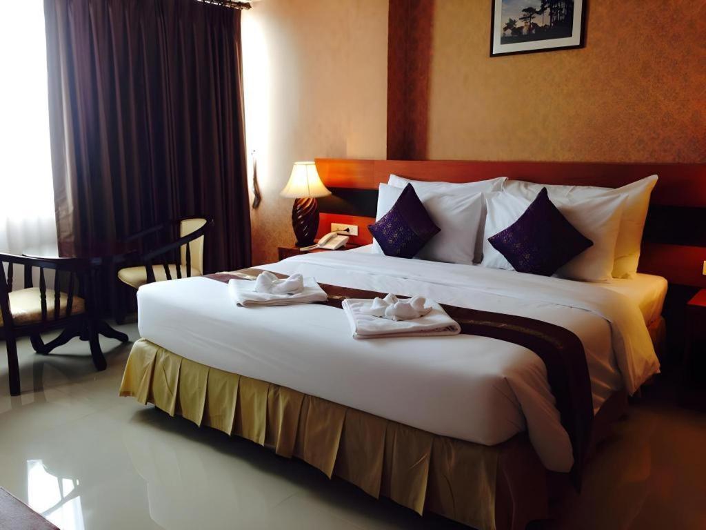 Sirimathani Hotel Loei Exteriör bild