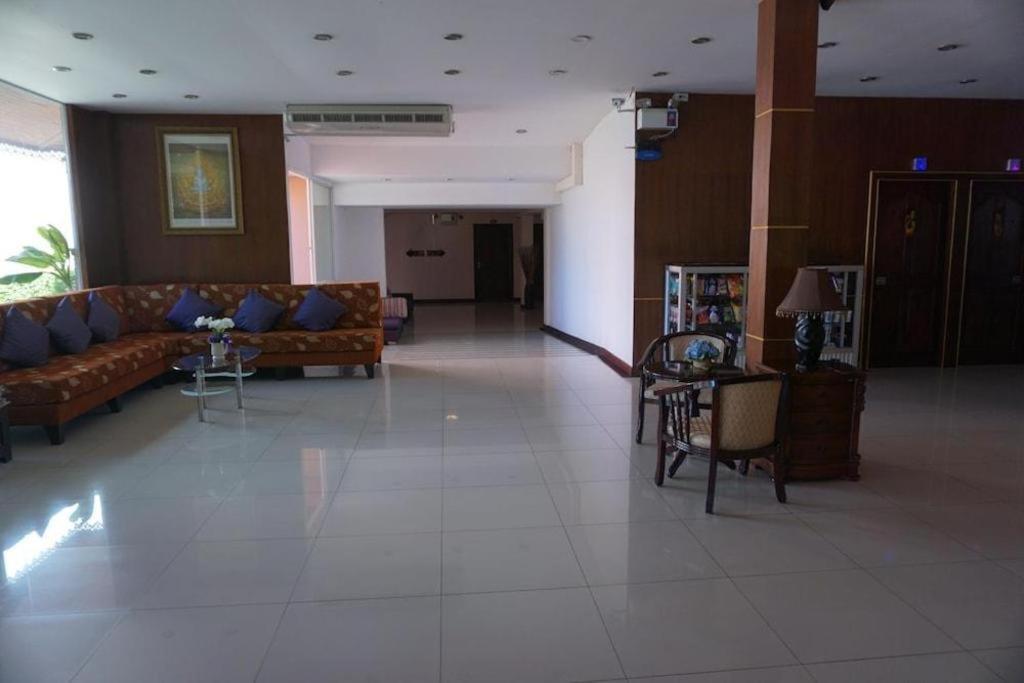Sirimathani Hotel Loei Exteriör bild