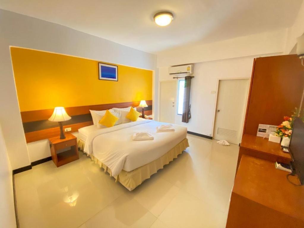 Sirimathani Hotel Loei Exteriör bild