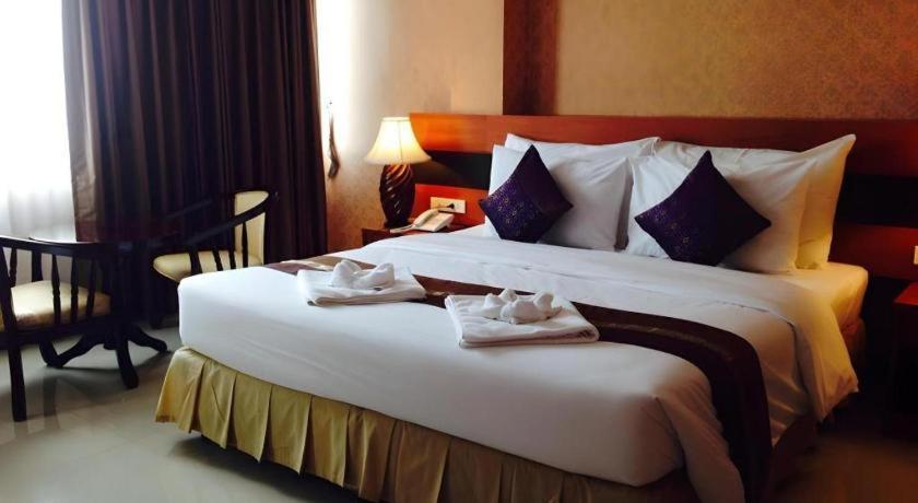 Sirimathani Hotel Loei Exteriör bild