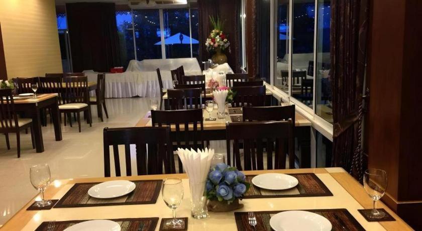 Sirimathani Hotel Loei Exteriör bild